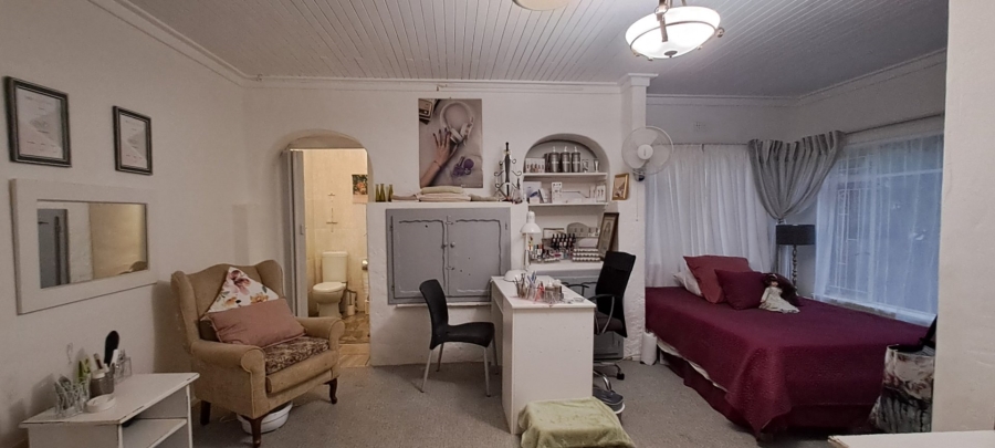 6 Bedroom Property for Sale in Panorama Free State